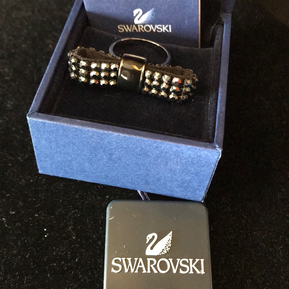 Swarovski ring - Picture 3 of 3